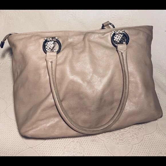 INNUE Tan Leather Italian Handbag - Picture 2 of 5